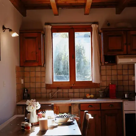 Diminio 1 Whole House - Alpehytte Arachova