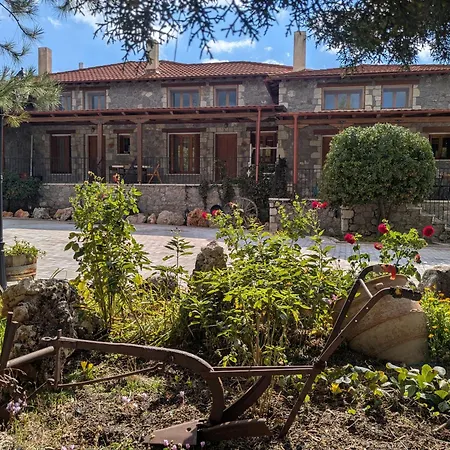 Diminio 1 Whole House - בקתה